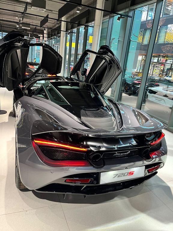 Gebraucht McLaren 720S 721 PS (530 kW) 2023 Grau Coupé