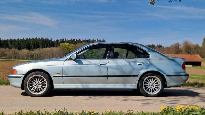 Gebraucht BMW 535 235 PS (172 kW) 1997 Silber Limousine