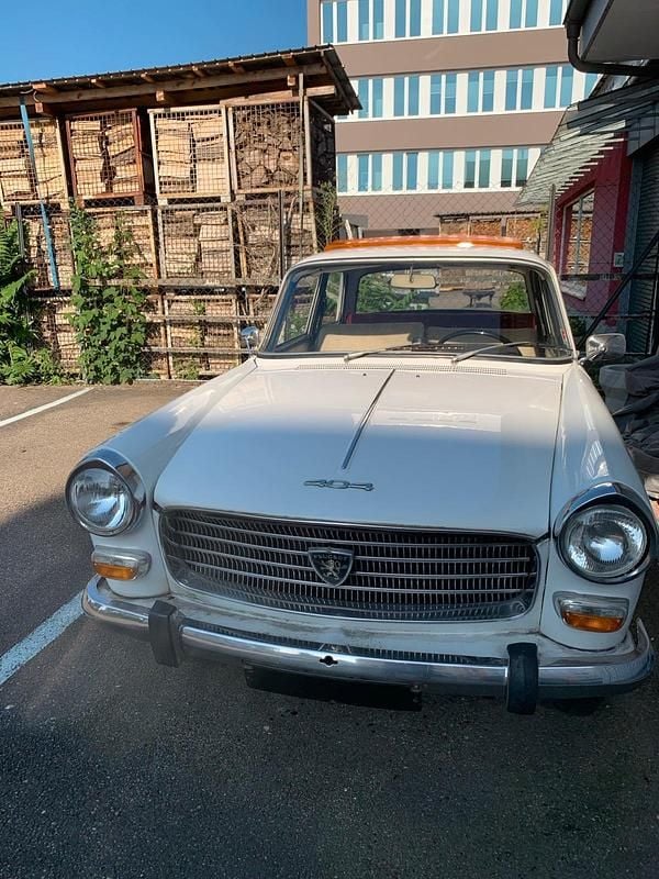 Weiß Gebraucht 1972 Peugeot 404 Limousine | 7.800 € - Bild 1/4