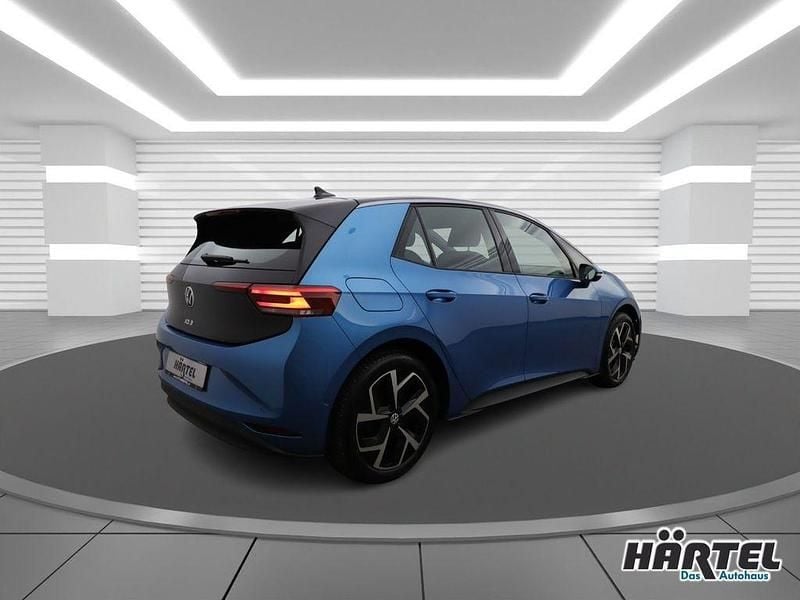 Neu VW ID.3 Pure 125 kW (170 PS) 2026 Costa azul (blue), metallic Kleinwagen