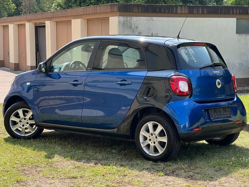 Gebraucht Smart ForFour Prime 71 PS (52 kW) 2015 Blau Kleinwagen