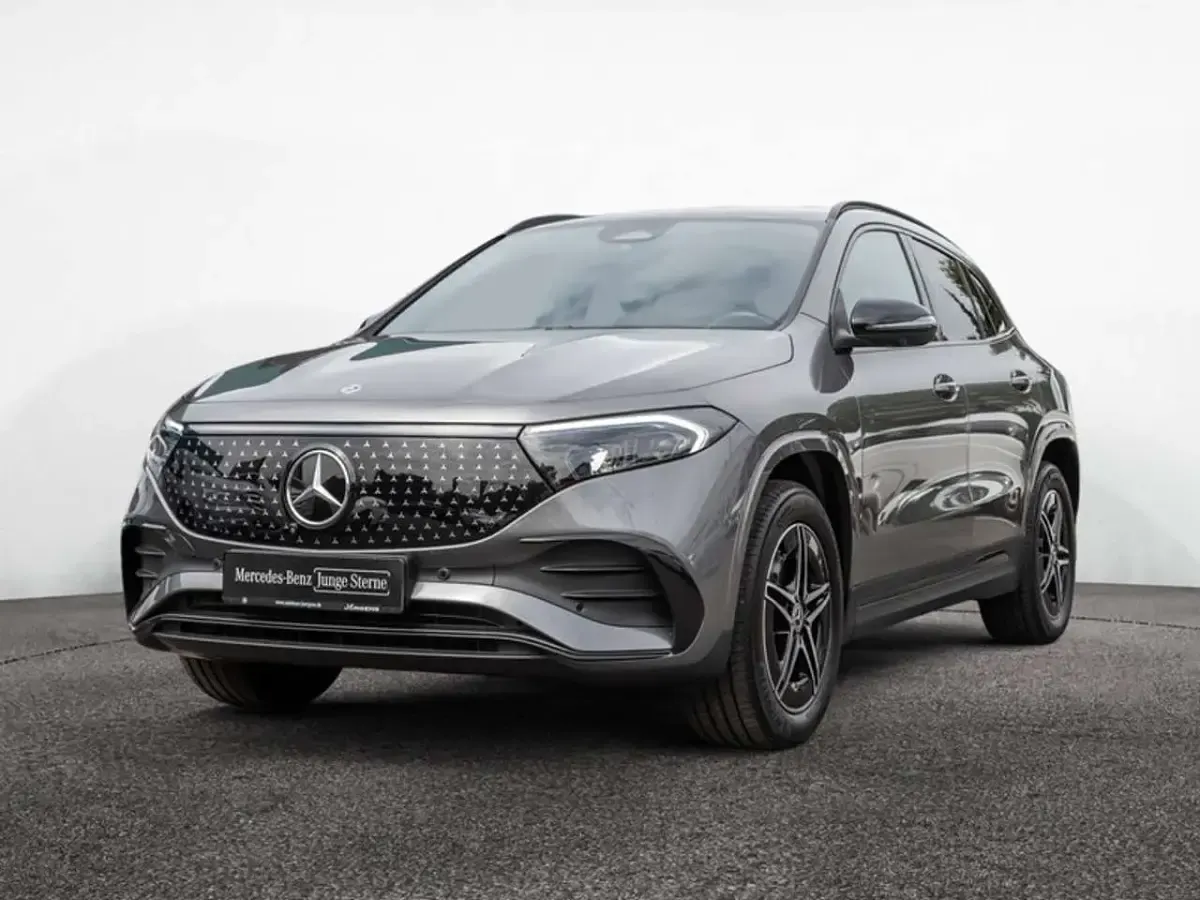 Gebraucht Mercedes EQA300 AMG 167 kW (228 PS) 2025 Grau metalliclack mountaingrau SUV