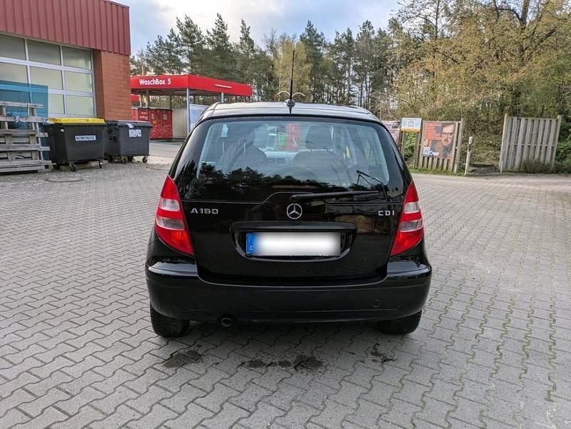 Second-hand Mercedes A160 2007 Negru Hatchback