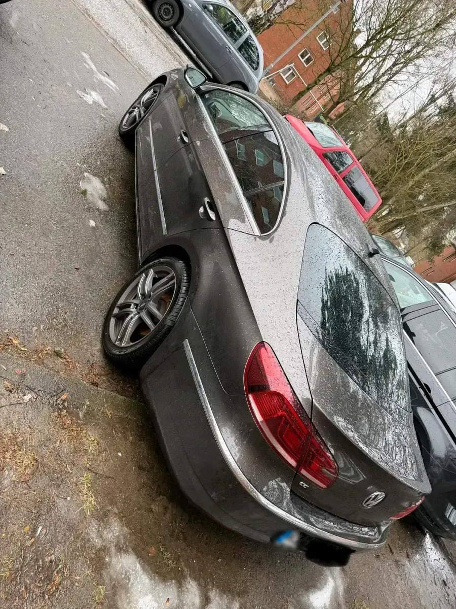 Gebraucht VW CC 170 PS (125 kW) 2012 Braun Limousine