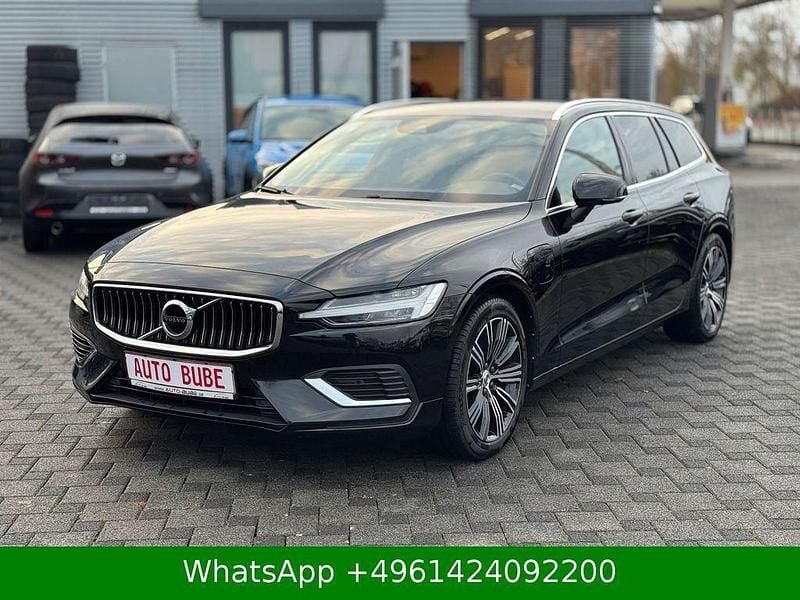 Gebraucht Volvo V60 Plus 398 PS (292 kW) 2022 Black stone Kombi