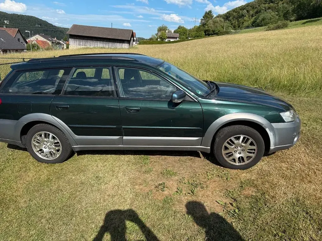 Gebraucht Subaru Outback 165 PS (121 kW) 2005 Grün Kombi