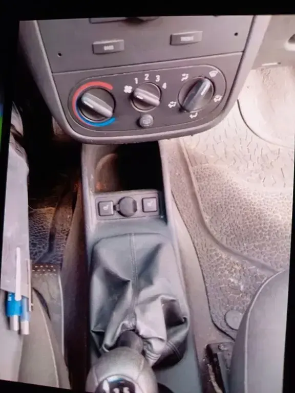 Usata Opel Combo 101 CV (74 kW) 2006 Nero Monovolume