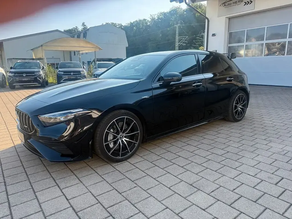 Gebraucht Mercedes A35 AMG AMG 306 PS (225 kW) 2023 Schwarz Limousine