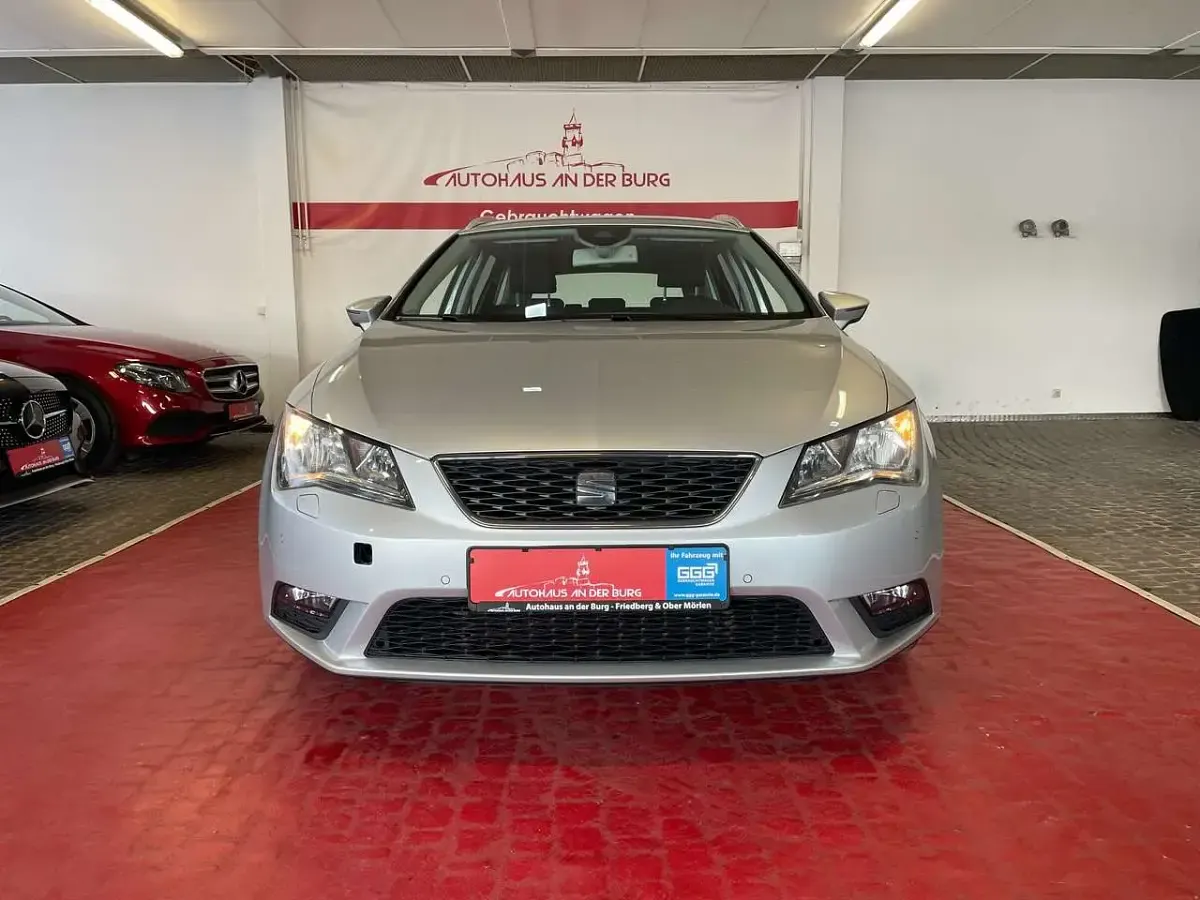 Używany Seat Leon Style 110 KM (80 kW) 2015 Srebrny Kombi