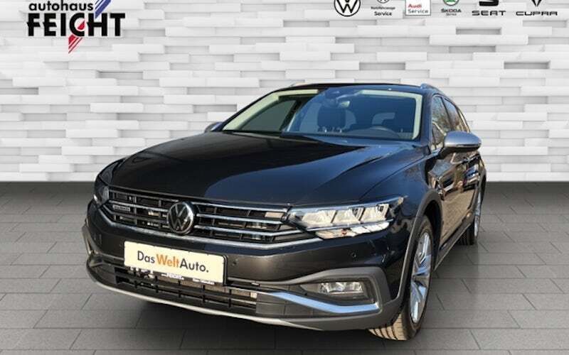 Grau Gebraucht 2022 VW Passat Alltrack Kombi | 32.587 € (Superpreis) - Bild 1/4