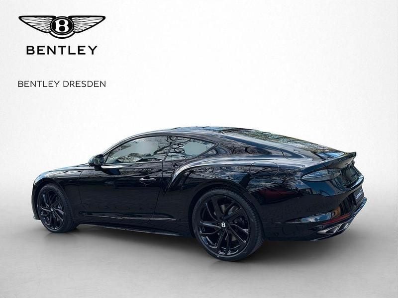 Ny Bentley Continental 680 HK (500 kW) 2026 Sort Coupe