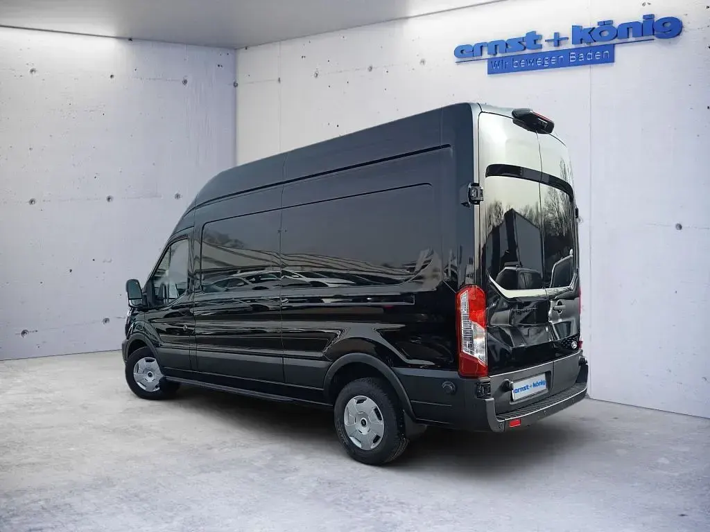 Gebraucht Ford Transit Trend 131 PS (96 kW) 2024 Agate black metallic Pickup
