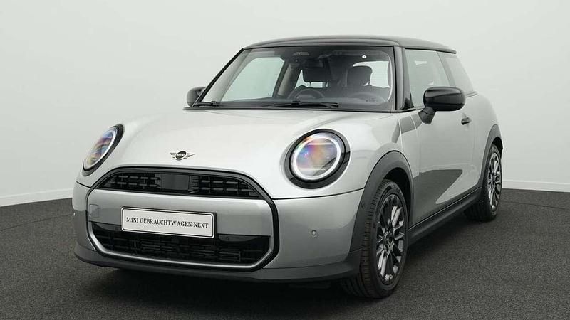 Grau Gebraucht 2024 Mini Cooper Classic Kleinwagen | 22.923 € (Guter Preis) - Bild 1/4