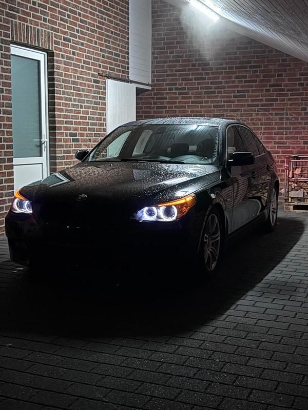 Gebraucht BMW 525 218 PS (160 kW) 2005 Schwarz Limousine