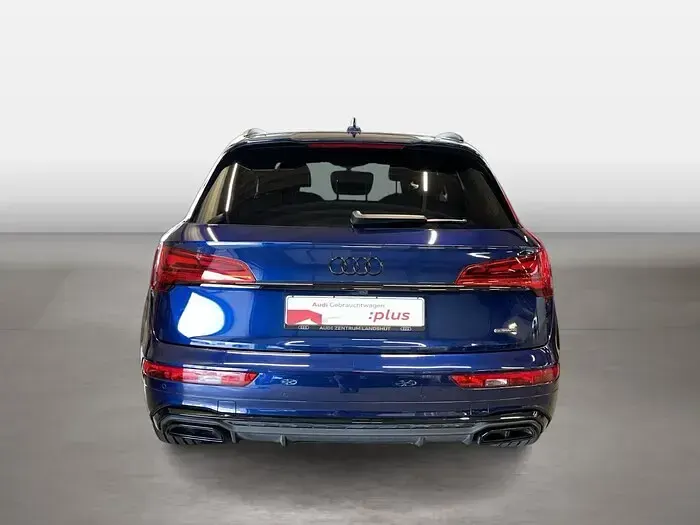 Gebraucht Audi Q5 Business 367 PS (269 kW) 2025 Navarrablau SUV