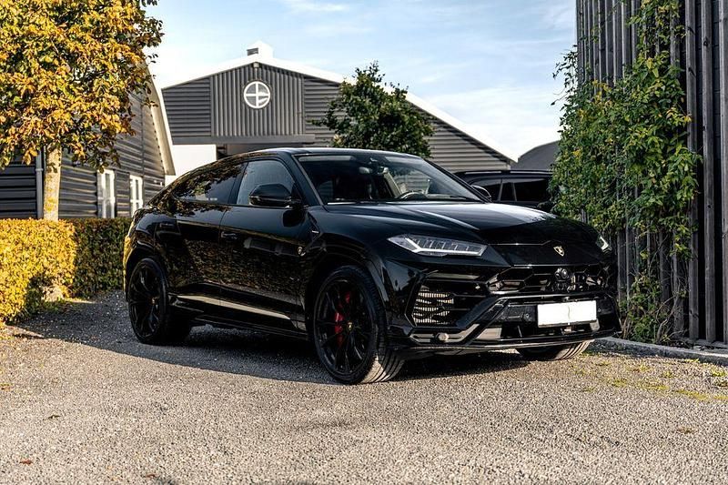 Schwarz Gebraucht 2020 Lamborghini Urus SUV | 211.820 € (Superpreis) - Bild 1/4