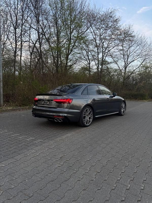 Gebraucht Audi S4 Ambiente 347 PS (255 kW) 2020 Grau Limousine