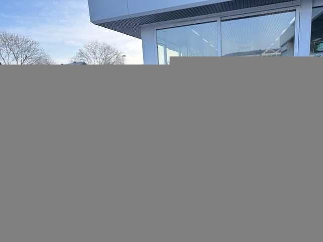 Gebraucht BMW 318 150 PS (110 kW) 2024 Alpinweiss iii Kombi