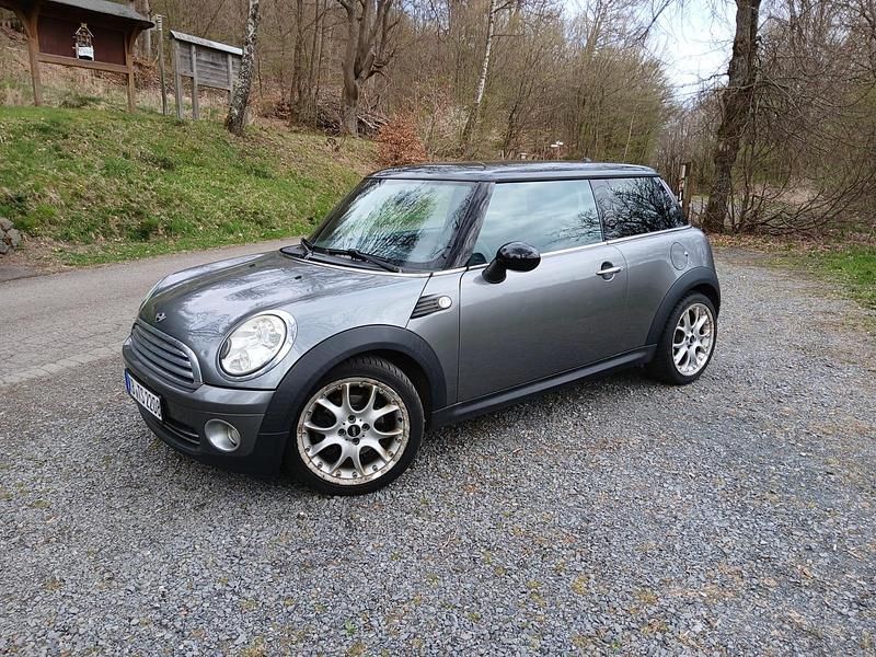 Gebraucht Mini Cooper 122 PS (89 kW) 2011 Silber Kleinwagen