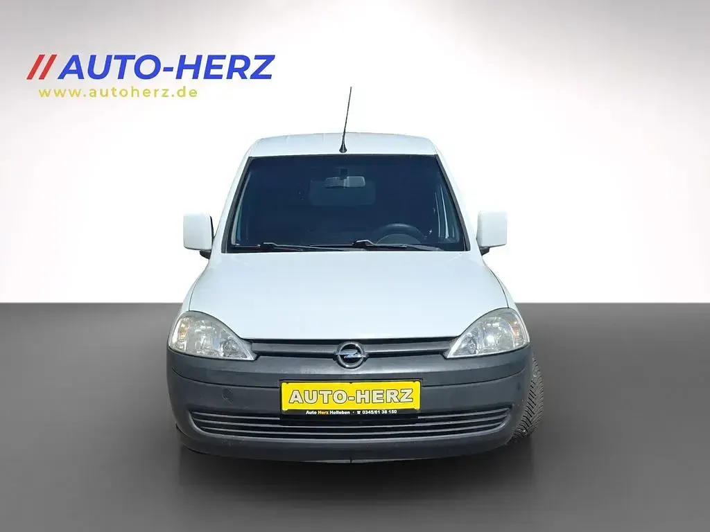 Gebraucht Opel Combo 75 PS (55 kW) 2012 Weiß Van / Kleinbus