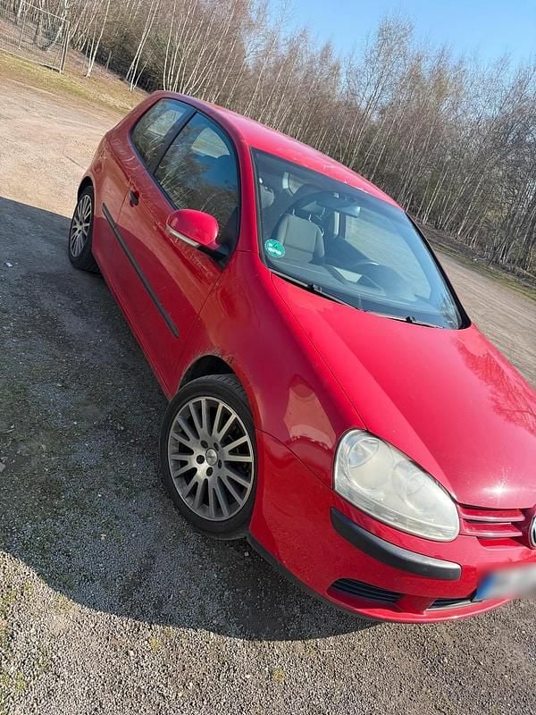 Gebraucht VW Golf V 2005 Rot Kleinwagen