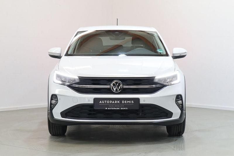 Gebraucht VW Taigo Basis 95 PS (69 kW) 2022 Weiß SUV