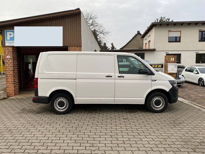 Weiß Gebraucht 2016 VW T6 Van | 18.499 € (Fairer Preis) - Bild 1/4