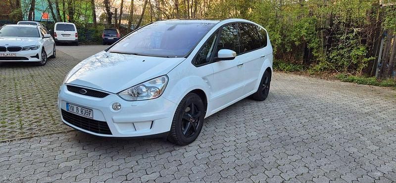 Occasion Ford S-MAX Titanium 140 ch (102 kW) 2010 Blanc Monospace