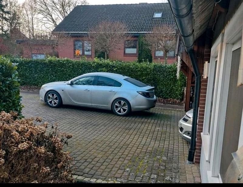 Gebraucht Opel Insignia 220 PS (161 kW) 2008 Silber Limousine
