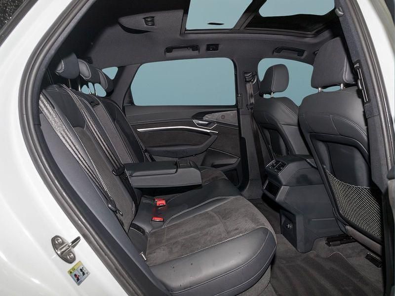 Gebraucht Audi e-tron S-Line 230 kW (313 PS) 2020 Weiß SUV