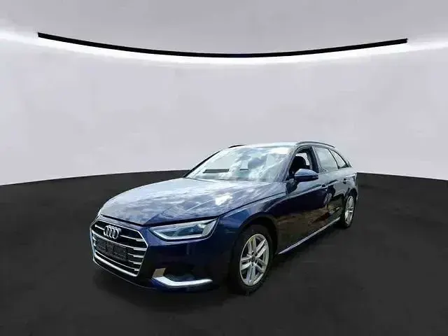 Gebraucht Audi A4 Advanced Plus 150 PS (110 kW) 2023 Blau Kombi