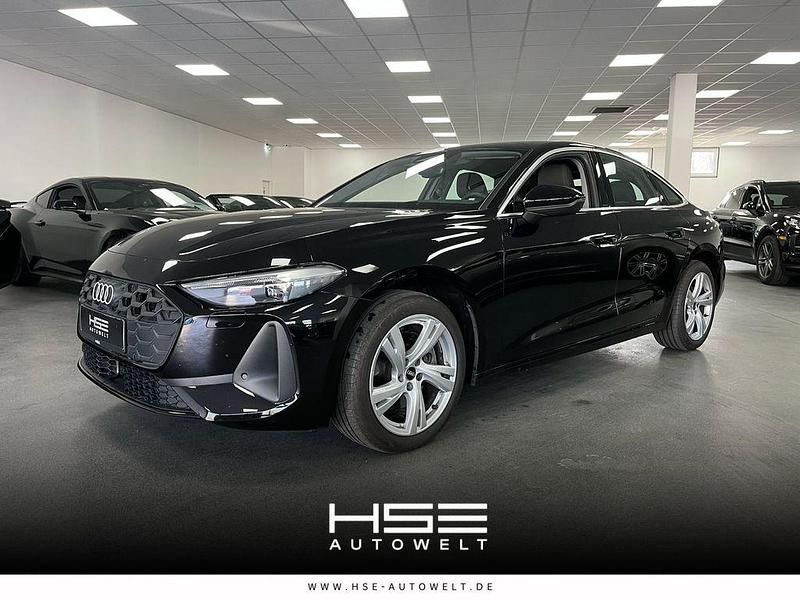 Gebraucht Audi A5 Ambiente 150 PS (110 kW) 2025 Mythosschwarz Limousine