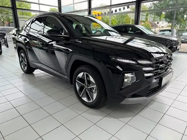 Neu Hyundai Tucson Trend 160 PS (117 kW) 2026 Abyss black / met SUV