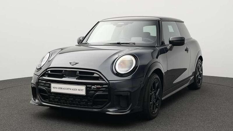 Grau Gebraucht 2024 Mini John Cooper Works Kleinwagen | 30.539 € (Superpreis) - Bild 1/4