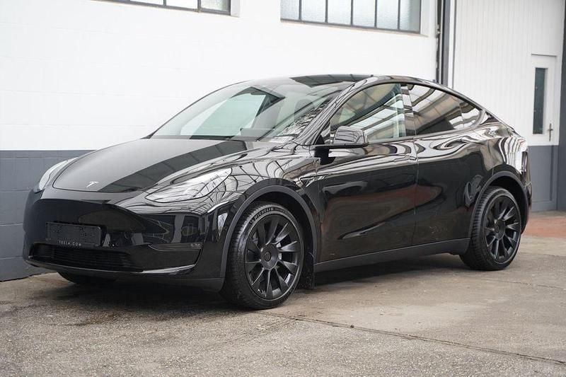 Gebraucht Tesla Model Y Long Range AWD 378 kW (514 PS) 2021 Schwarz SUV