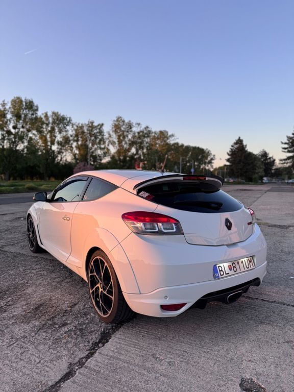Weiß Gebraucht 2010 Renault Mégane III Coupé | 13.300 € (Fairer Preis) - Bild 1/4