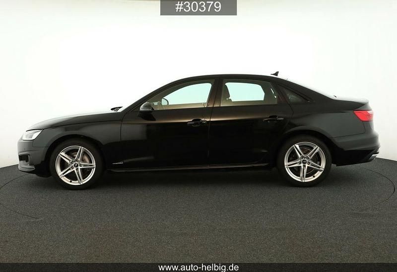 Gebraucht Audi A4 Advanced 204 PS (150 kW) 2022 Schwarz Limousine