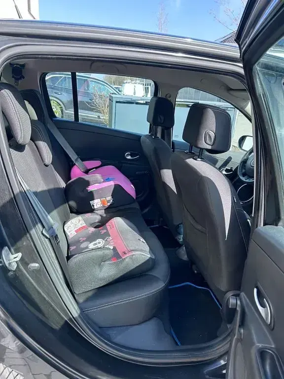 Gebraucht Renault Clio Expression 75 PS (55 kW) 2010 Schwarz Limousine