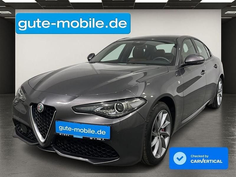 Gebraucht Alfa Romeo Giulia Ti 280 PS (205 kW) 2022 Grau Limousine