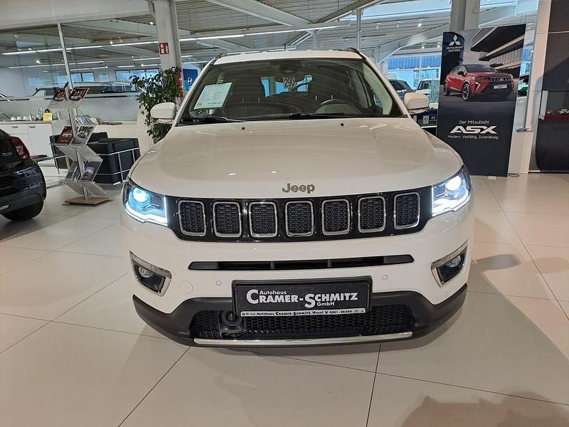Gebraucht Jeep Compass Limited 170 PS (125 kW) 2018 Weiß SUV
