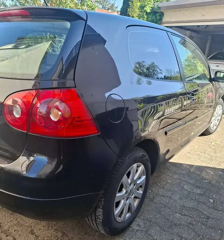 Gebraucht VW Golf IV Comfortline 75 PS (55 kW) 2005 Schwarz Limousine
