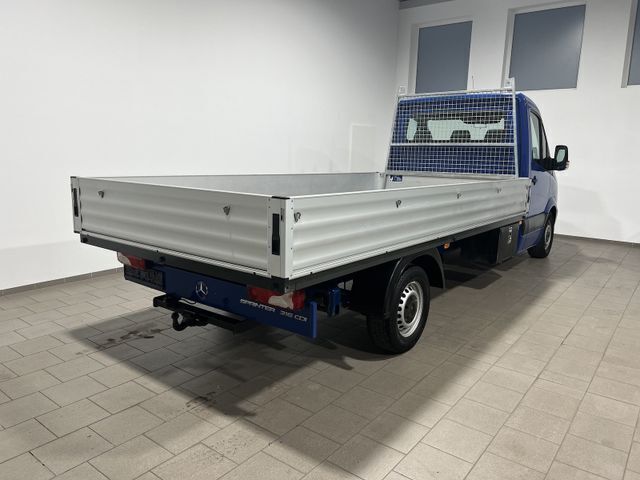Gebraucht Mercedes Sprinter 163 PS (119 kW) 2016 Blau Van