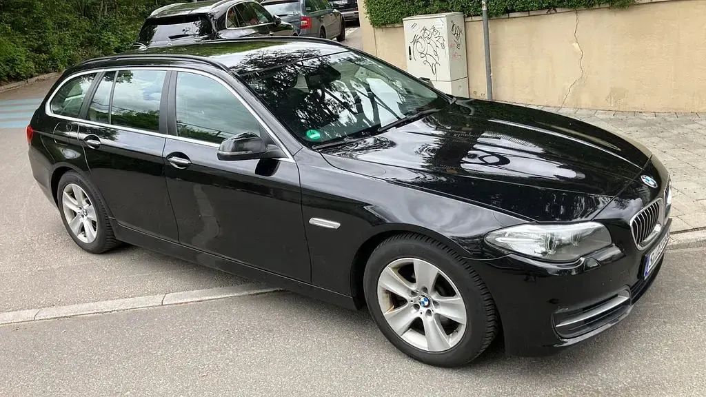Używany BMW 520 190 KM (139 kW) 2016 Czarny Kombi