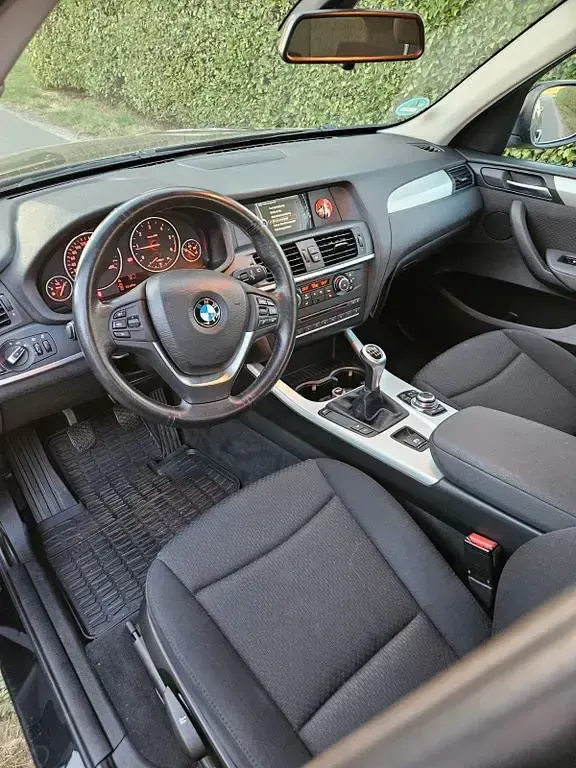 Gebraucht BMW X3 184 PS (135 kW) 2011 Schwarz SUV