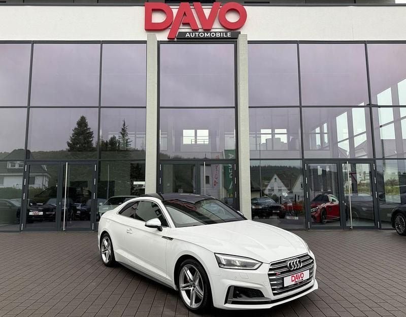 Weiß Gebraucht 2017 Audi Coupé Sport Coupé | 36.991 € - Bild 1/4