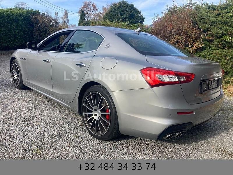 Gebraucht Maserati Ghibli 330 PS (242 kW) 2019 Silber Limousine