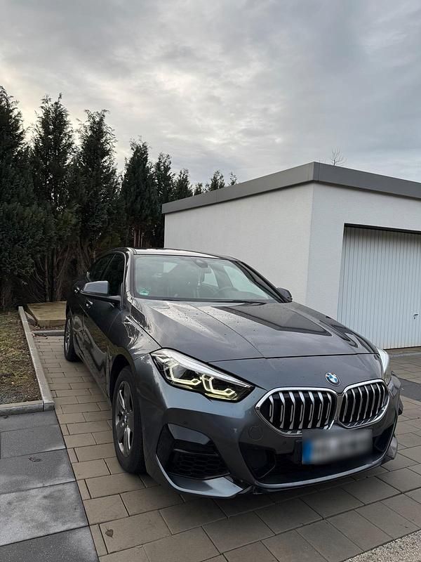 Gebraucht BMW 216 116 PS (85 kW) 2022 Grau Coupé