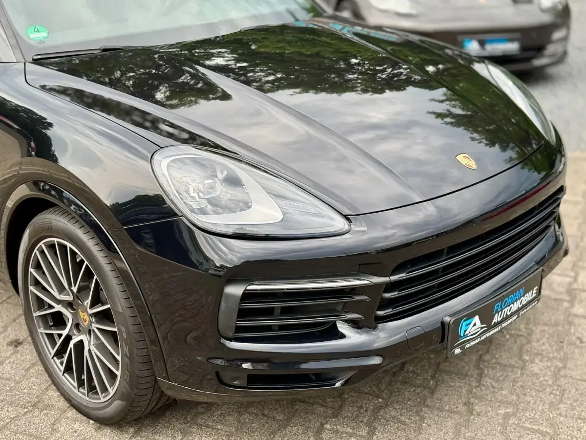 Gebraucht Porsche Cayenne 441 PS (324 kW) 2019 Schwarz SUV