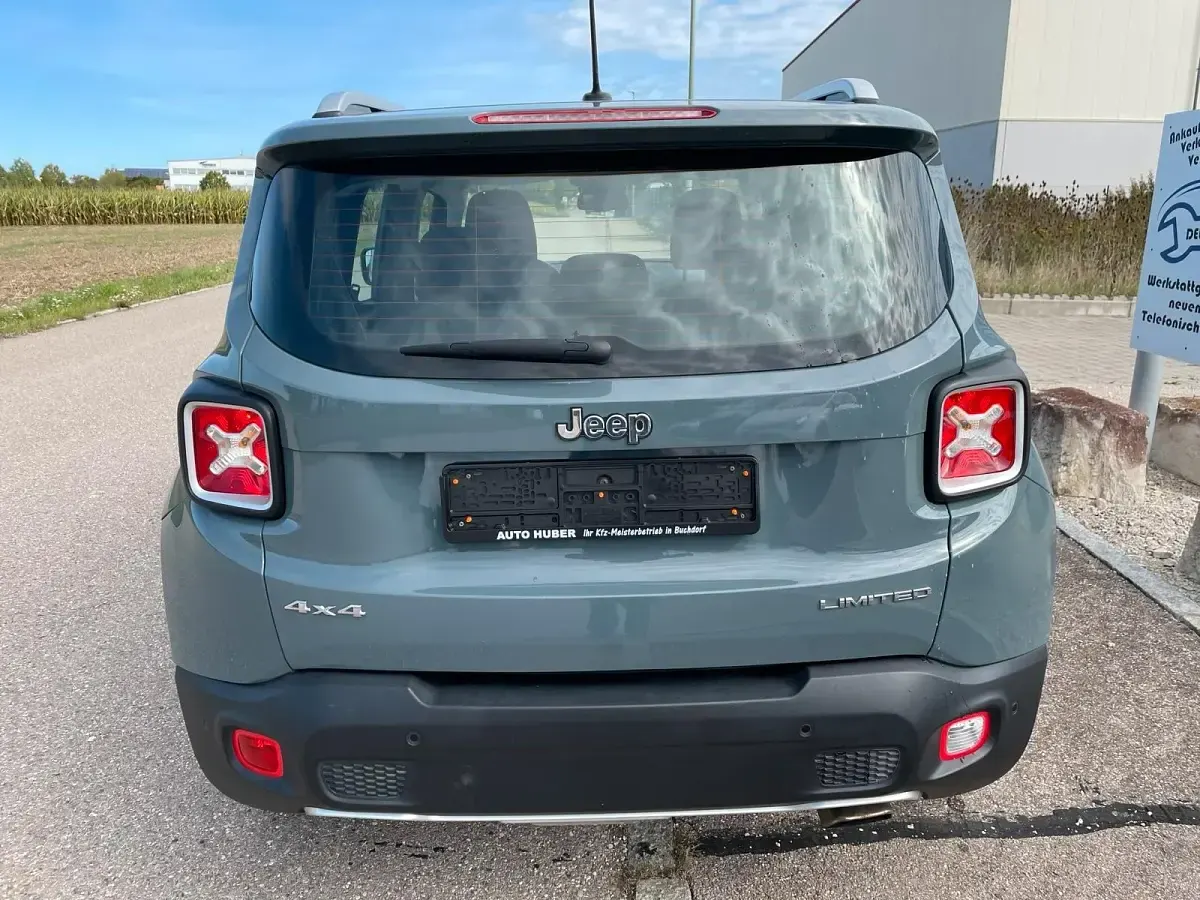 Gebraucht Jeep Renegade Limited 170 PS (125 kW) 2016 Anvil SUV
