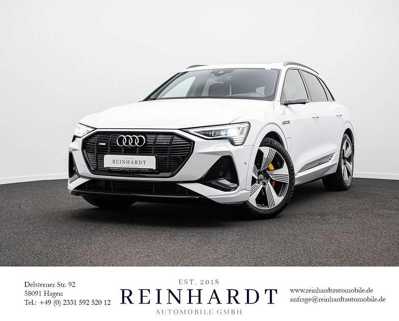 Gletscherweiß metallic Gebraucht 2020 Audi e-tron S-Line SUV | 37.620 € (Guter Preis) - Bild 1/3